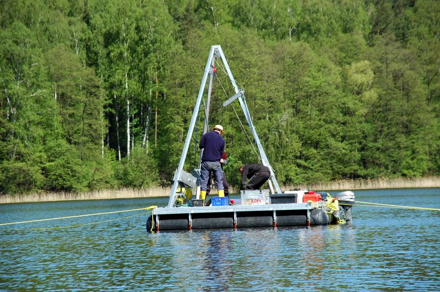 Coring platform in place